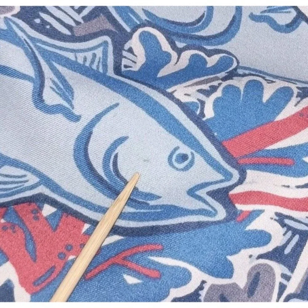 Vineyard Vines Swim Trunks Mens Large Fish Coral Pattern Blue Pink Striped Lined